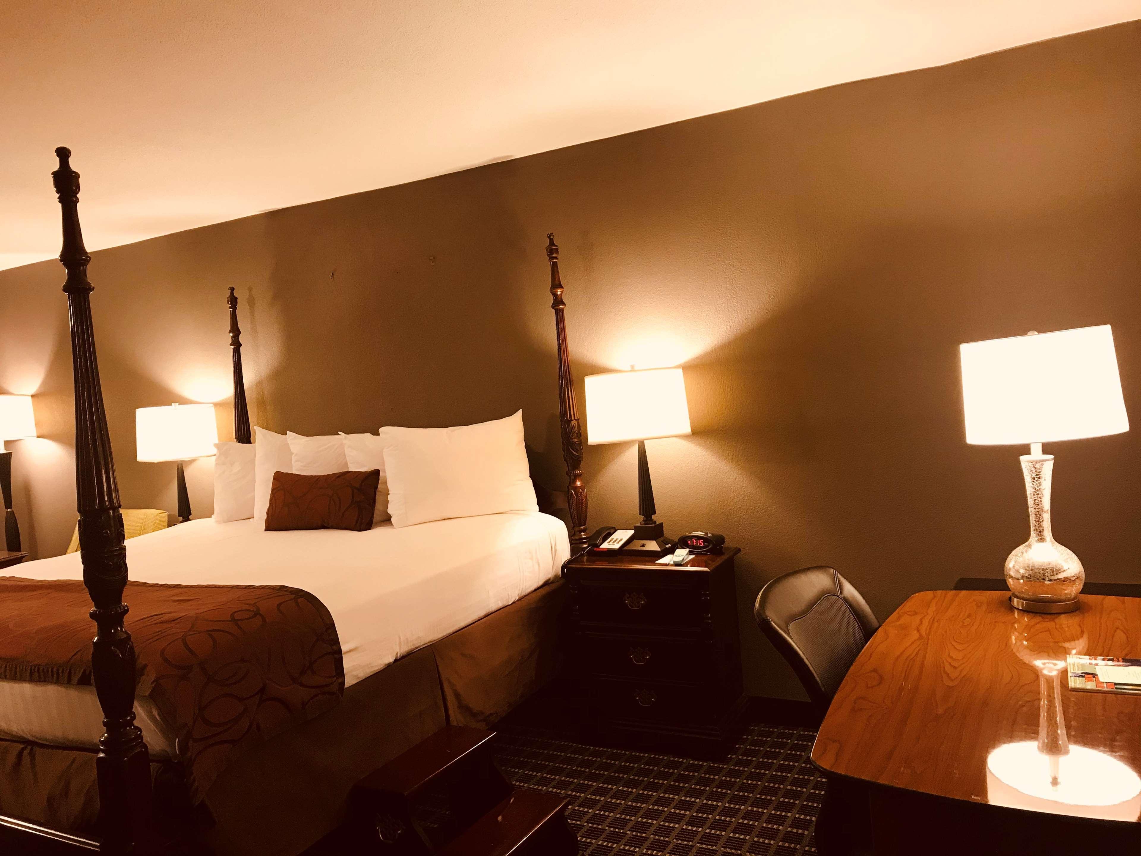 Surestay Plus Hotel By Best Western Greenwood Exterior photo