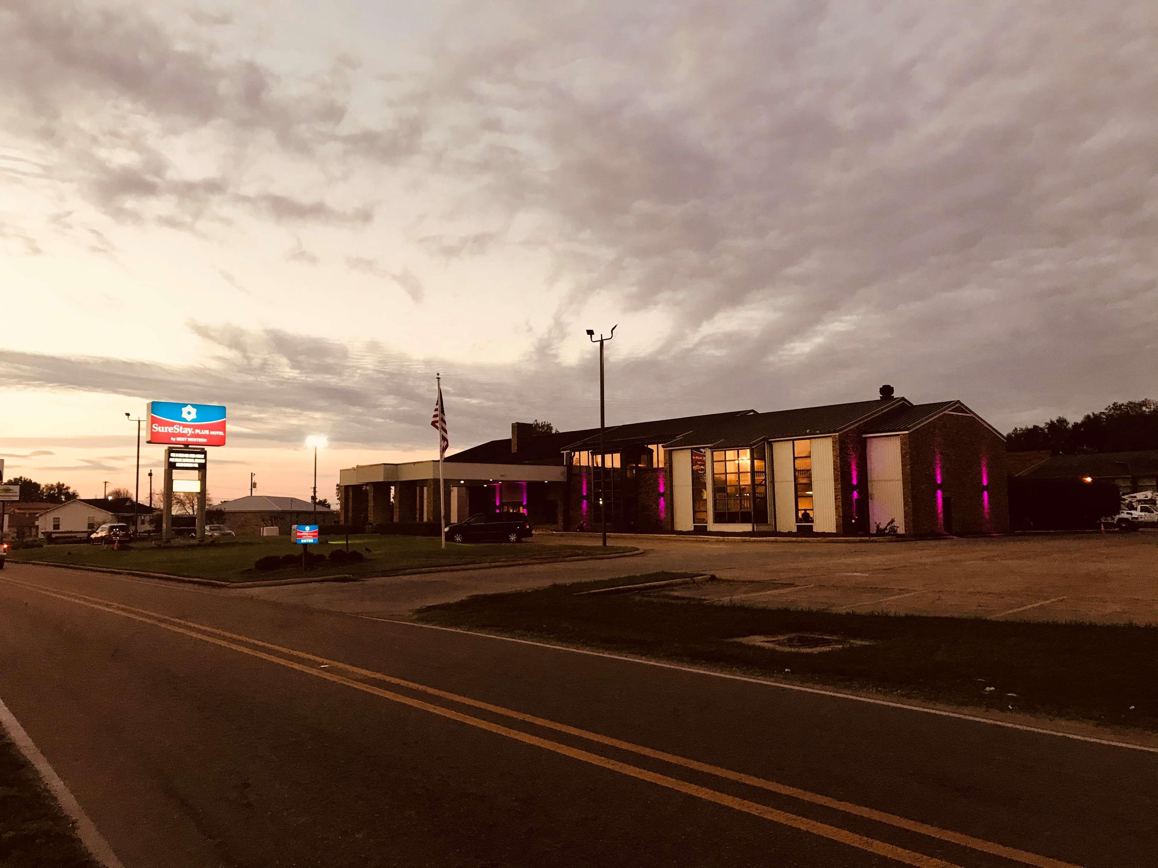 Surestay Plus Hotel By Best Western Greenwood Exterior photo